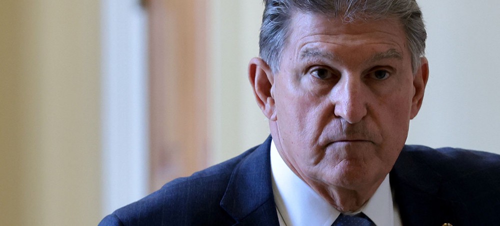 Manchin Freaks Out After Sanders Pens Op-Ed in West Virginia Paper