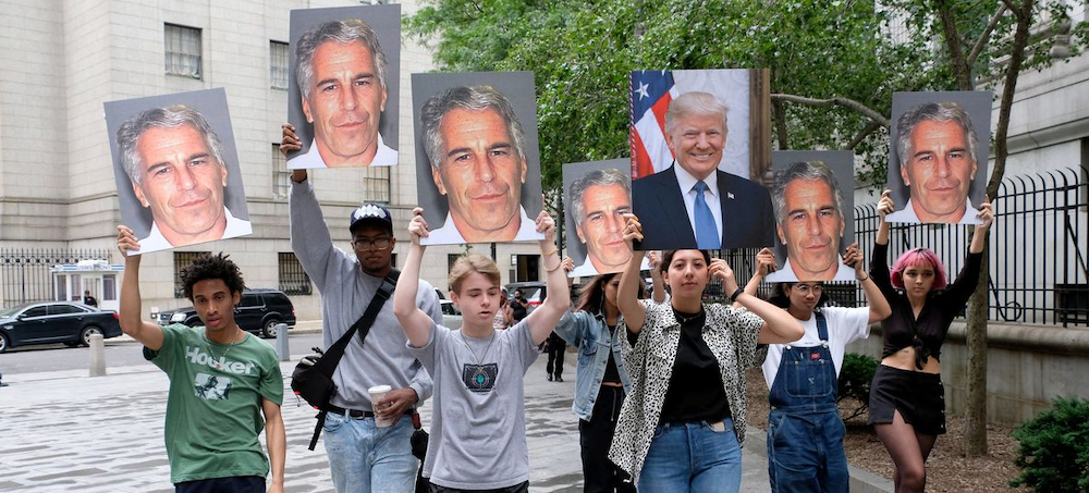 Jeffrey Epstein Believed He Could Make a Deal With Prosecutors by Revealing the Secrets of Donald Trump or Bill Clinton, a New Book Says