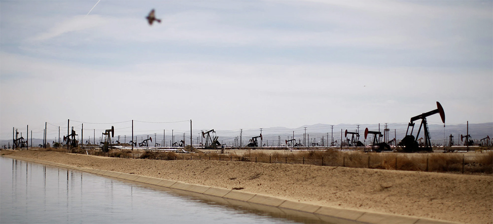 Study: Toxic Fracking Waste Is Leaking Into California Groundwater