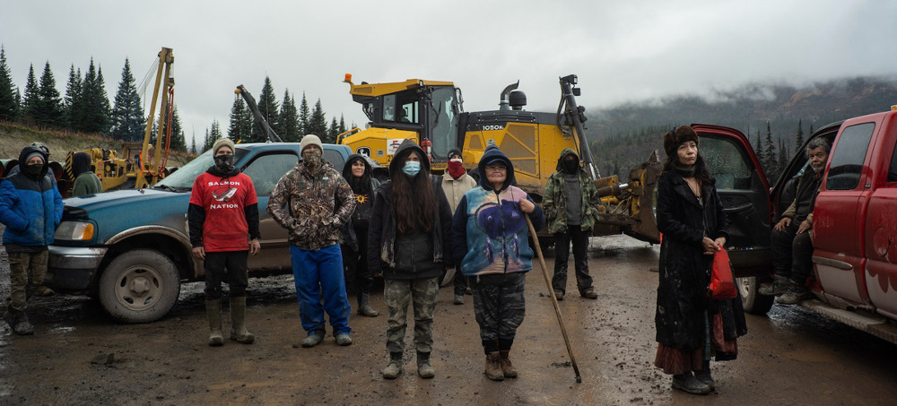 Canada Sides With a Pipeline, Violating Wet'suwet'en Laws - and Its Own