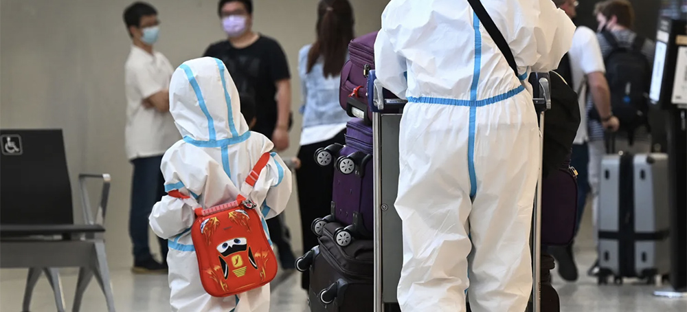 Why Delta and Omicron Could Be a 'Twin Epidemic'