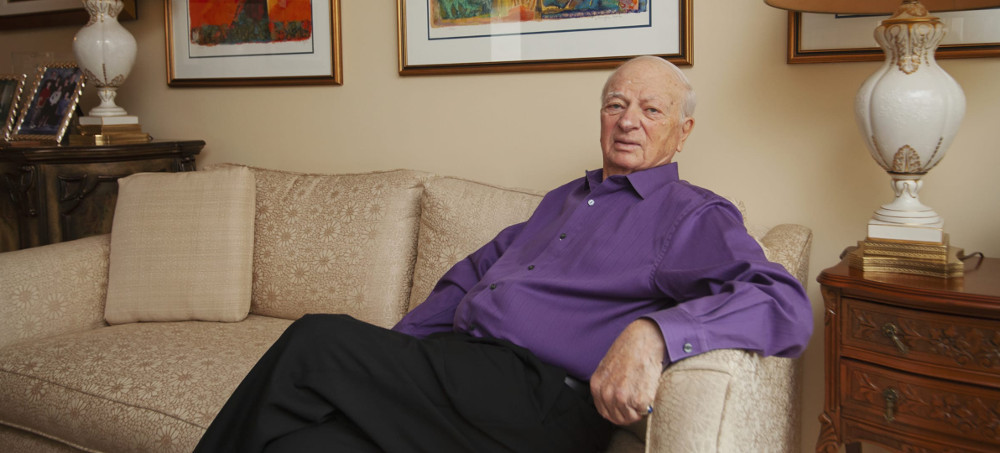 Holocaust Survivor Sidney Zoltak Has a Message for Anti-Vaxxers Exploiting His Trauma