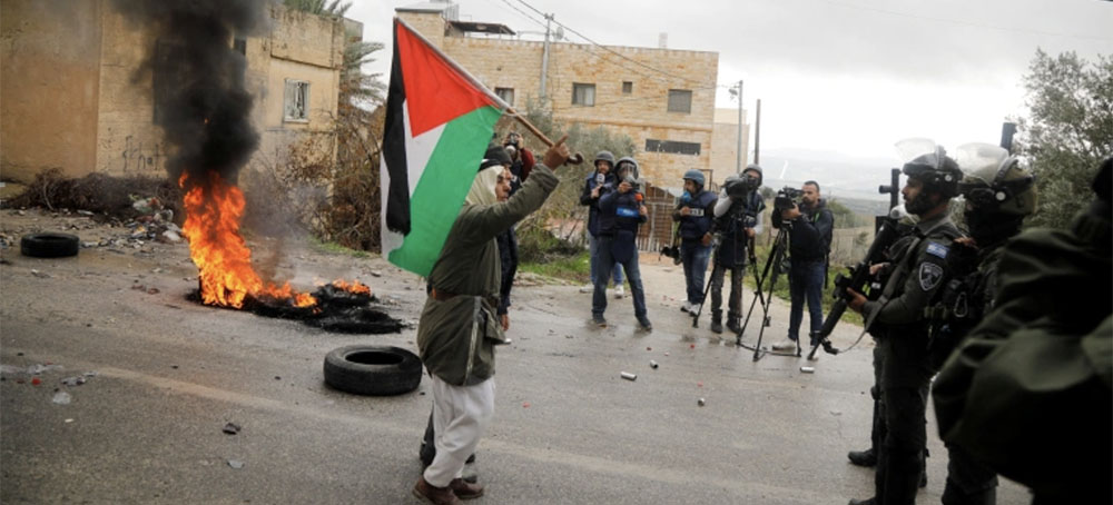Israeli Forces Shoot Palestinian Teen Dead in West Bank