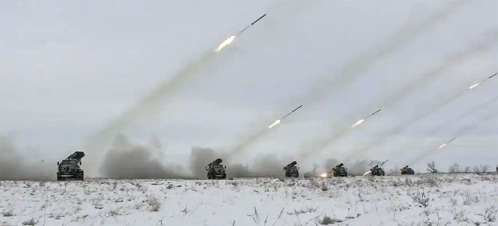 Russia Issues List of Demands It Says Must Be Met to Lower Tensions in ...