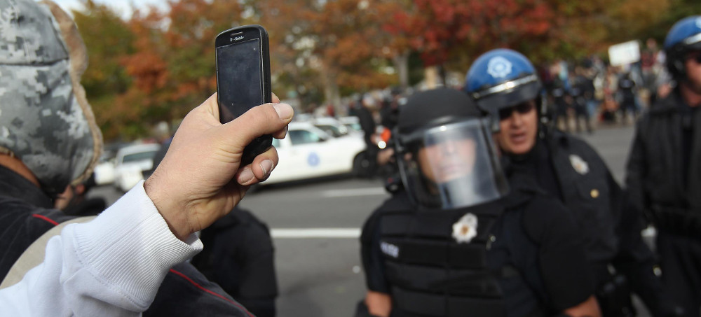 GOP Lawmakers in Arizona Want to Make It Illegal to Record Police