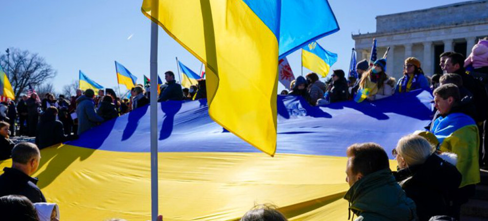 Biden Administration Shields Ukrainians in US From Deportation