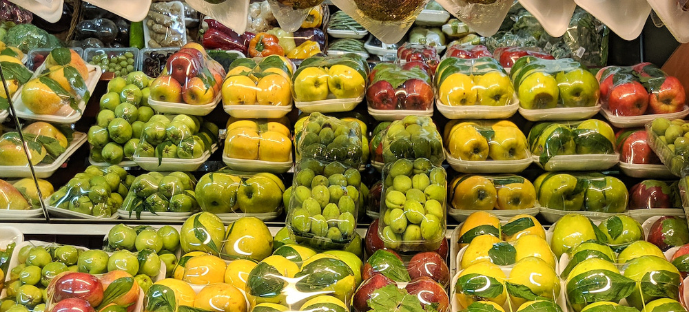 Plastic Packaging on Fresh Fruits and Vegetables Increases Food Waste, Study Finds
