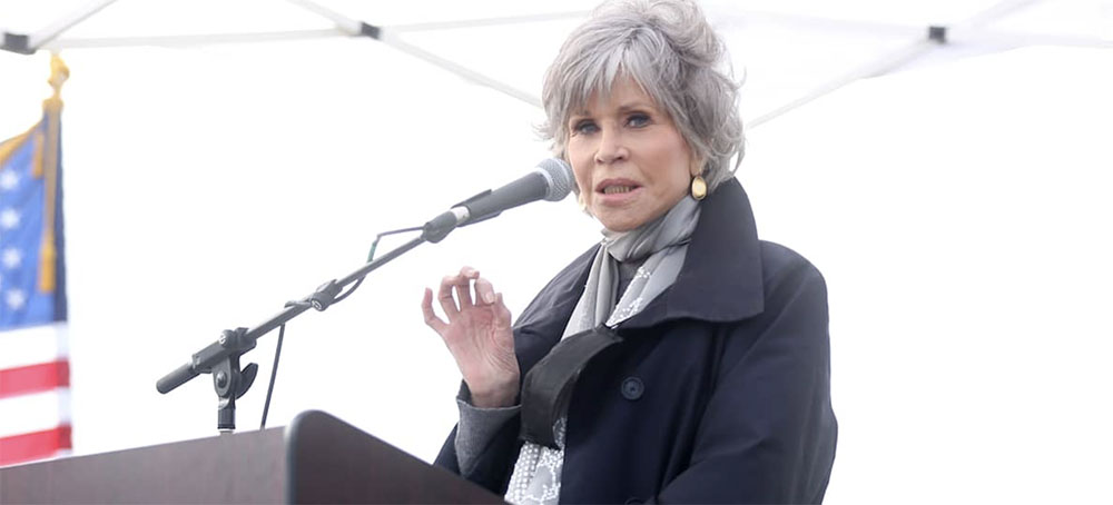 Jane Fonda Establishes a Climate PAC