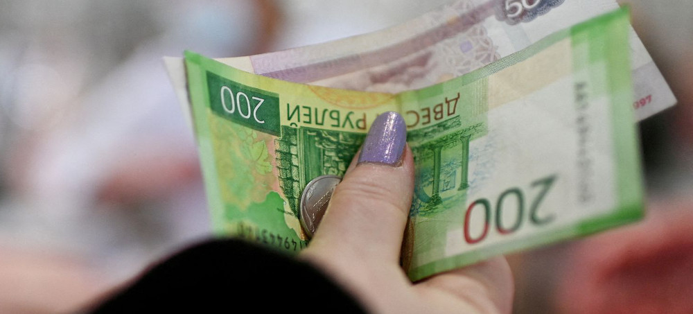 Biden Turned the Ruble Into Rubble. Then It Quickly Came Back.