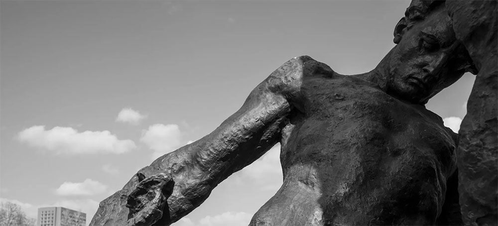 The Holocaust Memorial Undone by Another War