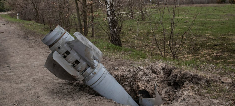 Russia Using Cluster Bombs to Kill Ukrainian Civilians, Analysis Suggests
