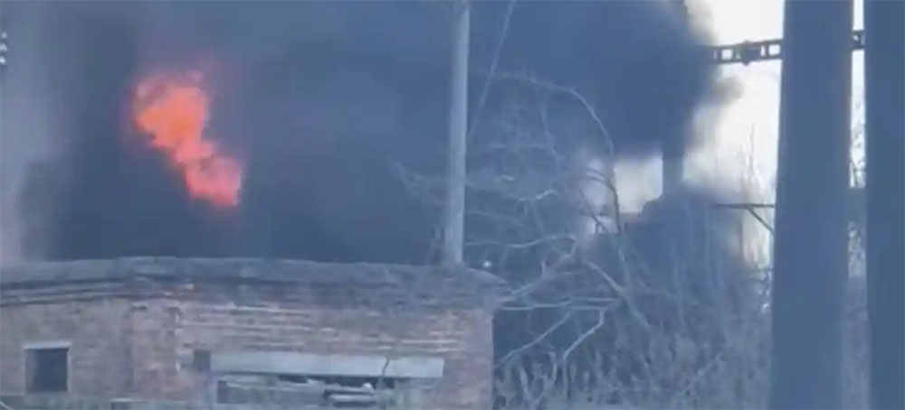Russia Bombs Five Railway Stations in Central and Western Ukraine