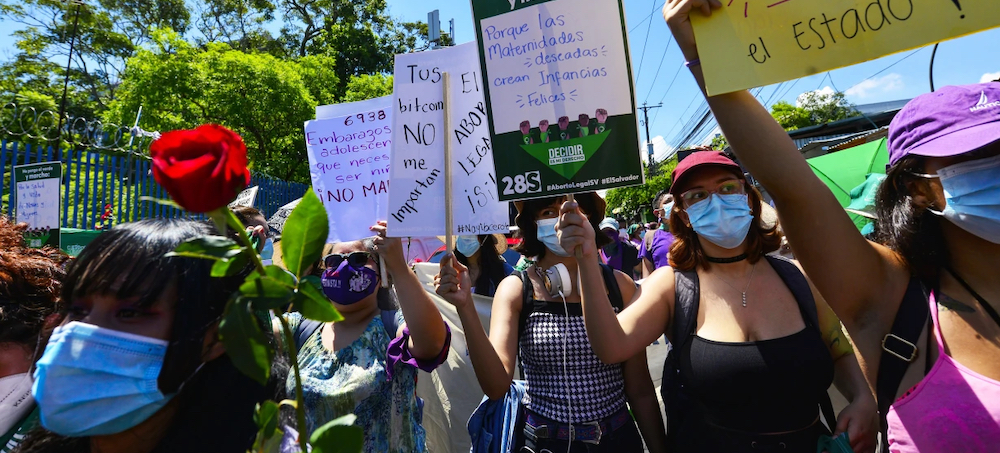 Woman Sentenced to 30 Years in Prison for Abortion in El Salvador