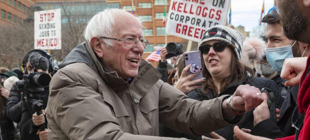 Bernie Sanders 'Strongly' Supports Releasing Leonard Peltier From Prison