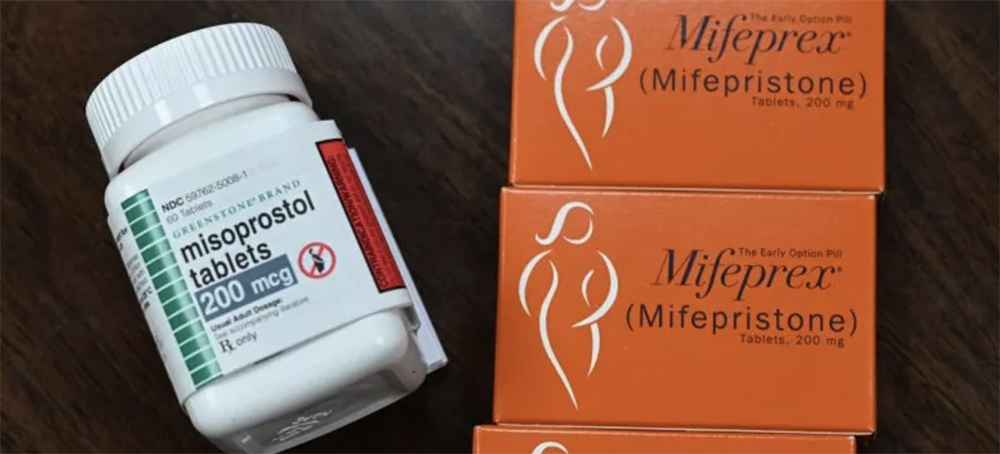 Dozens of Providers in Red States Move to Prescribe Abortion Pills