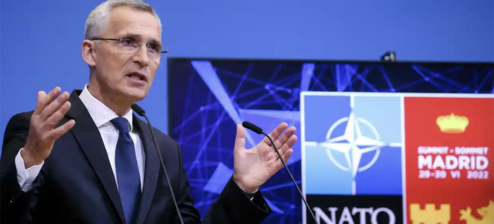NATO to Put 300,000 Troops on High Alert in Response to Russia Threat