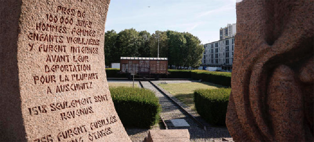 Holocaust Survivors Mark 80 Years Since Mass Paris Roundup