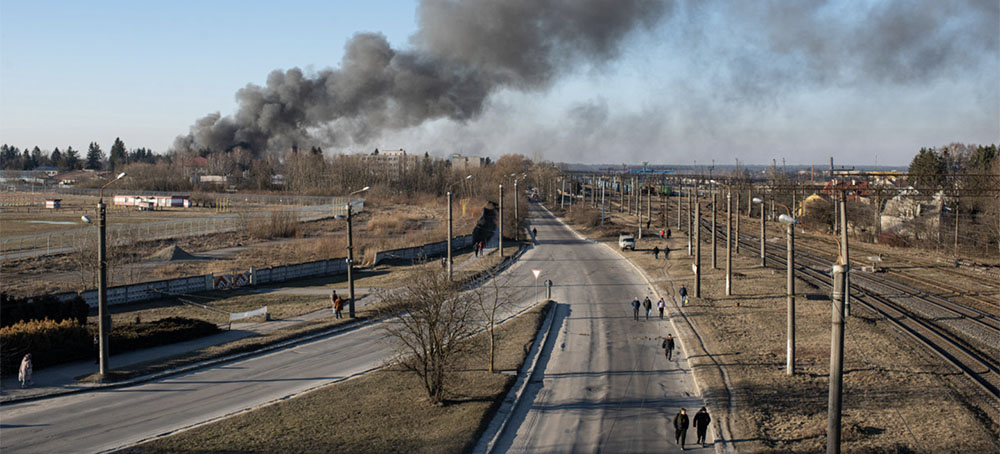 Russian Tank Attack in Eastern Ukraine Kills 2 Americans, Canadian and Swede