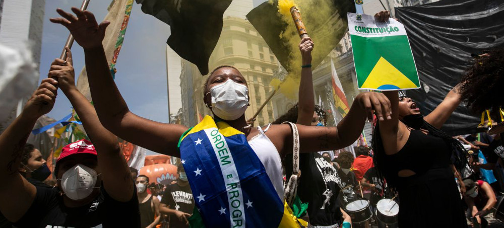 Brazilians Protest for Democracy as Bolsonaro Threatens Election