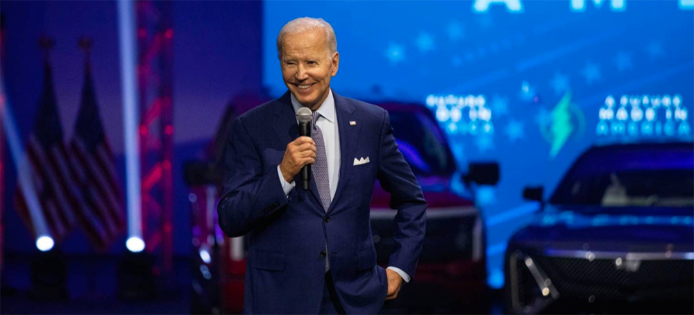 Biden Declares Pandemic Over as Hundreds of Americans Still Die From Covid Every Day