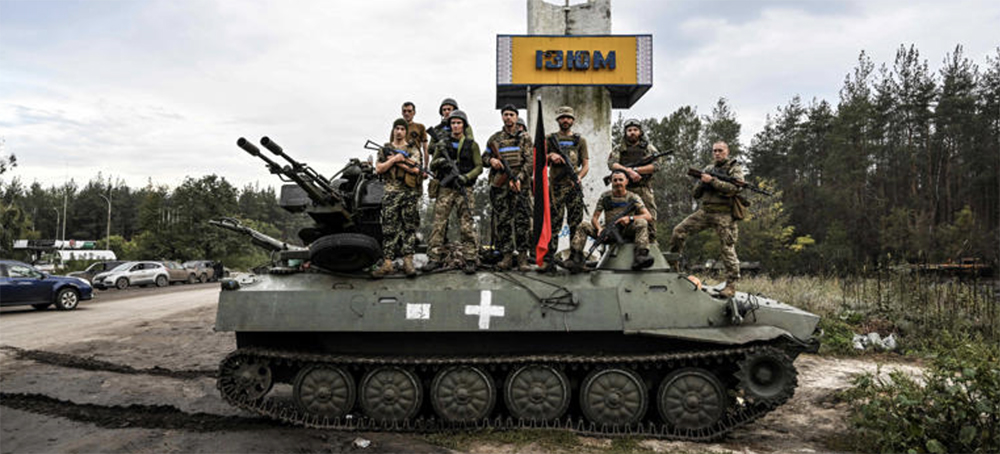 Ukraine's Counteroffensive Traps Russian Forces Against Dnipro River