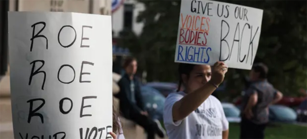 US Supreme Court to Decide Cases With 'Monumental' Impact on Democracy