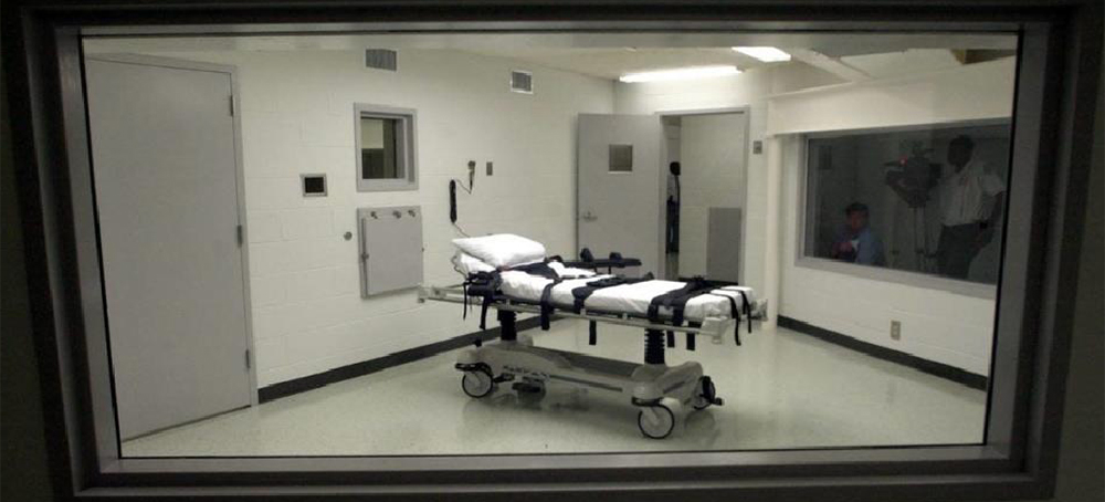 ‘Botched Execution’ Lasted 90 Minutes as Alabama Inmate Survived ‘Torture,’ Lawsuit Says