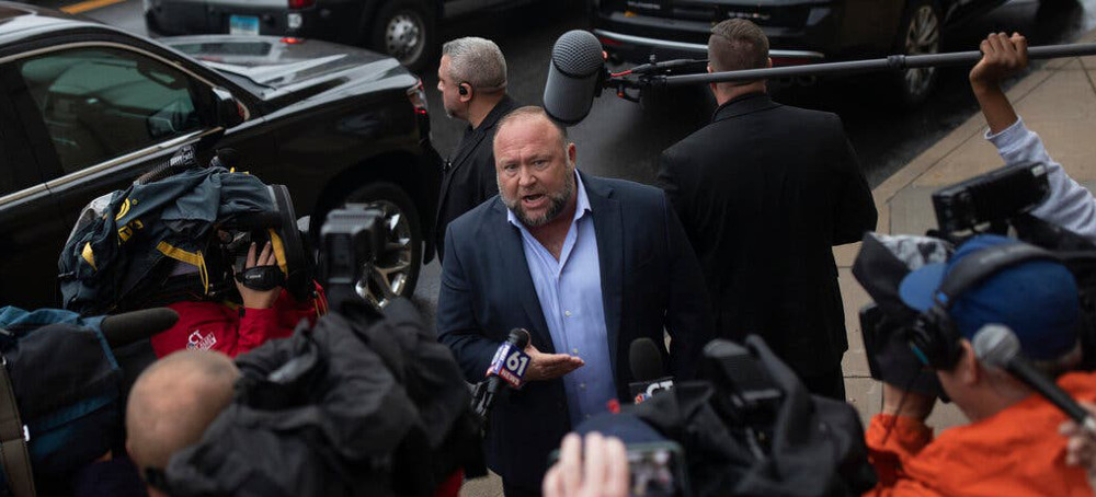 Alex Jones Will Likely Be Broke 'for the Rest of His Life,' Ex-Prosecutor Says