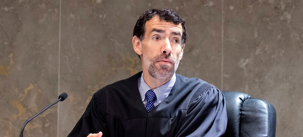 Judge Overturns Georgia's Ban on Abortion Around 6 Weeks