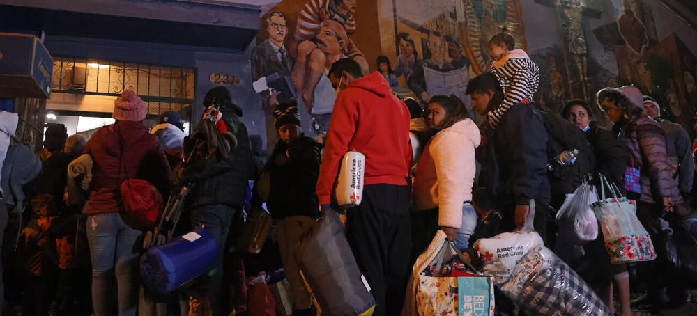 Migrants Warmed by the Community as Freezing Temperatures Linger in El Paso