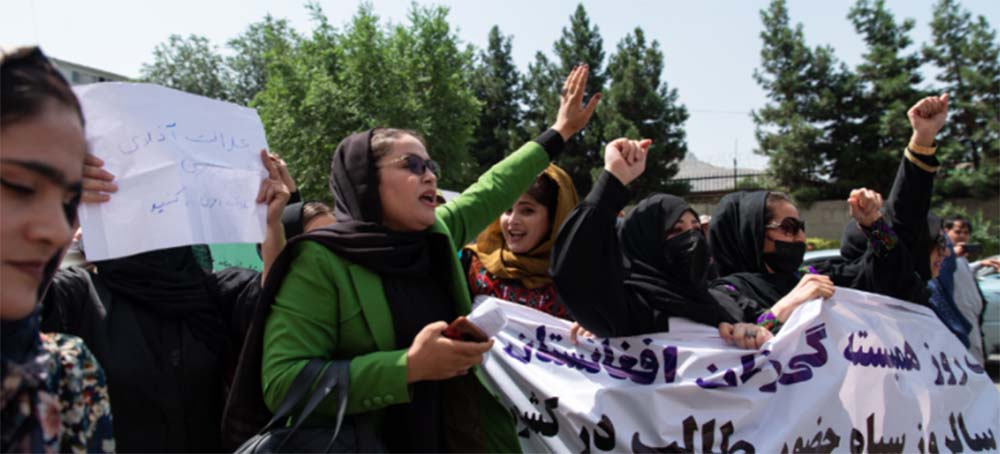 Major NGOs Halt Work in Afghanistan After Taliban Ban on Female Workers