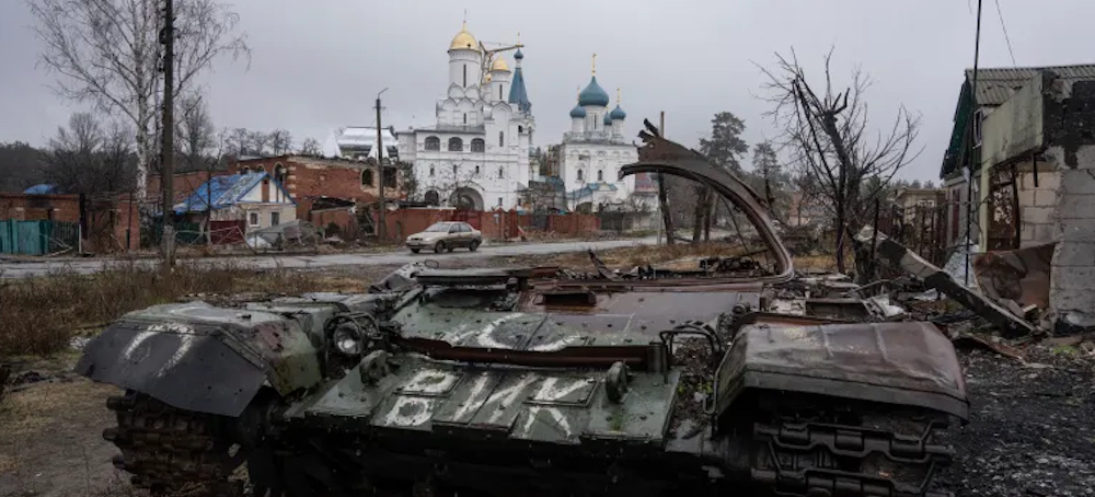 Artillery Shells Fly on Ukraine's Front Lines Despite 'Ceasefire'
