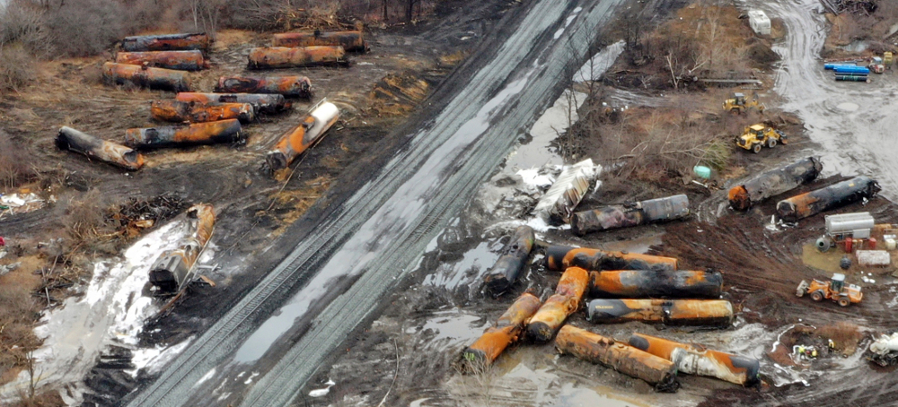 Worried Residents Near Ohio Train Derailment Report Dead Fish and Chickens as Authorities Say It's Safe to Return