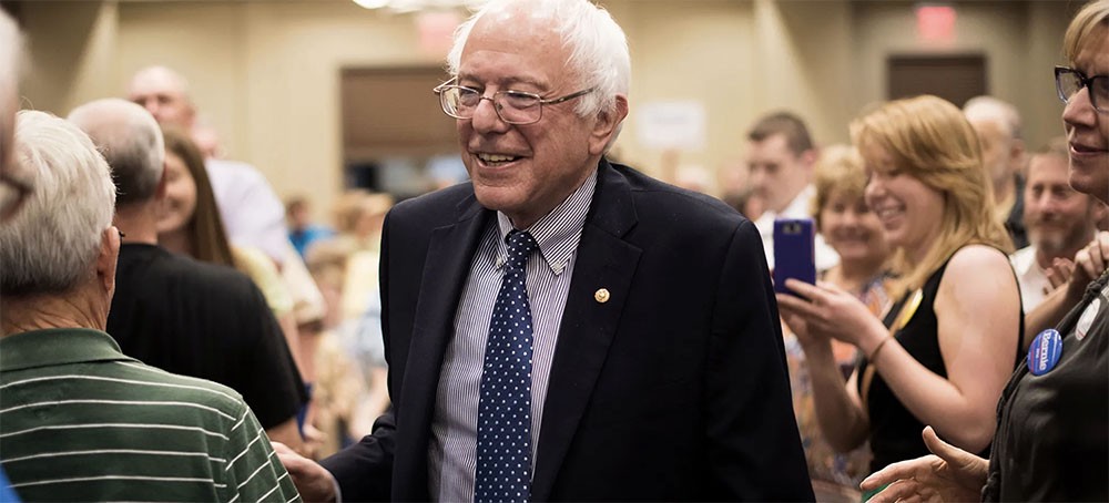 Bernie Sanders: 'Oligarchs Run Russia. But Guess What? They Run the US as Well'