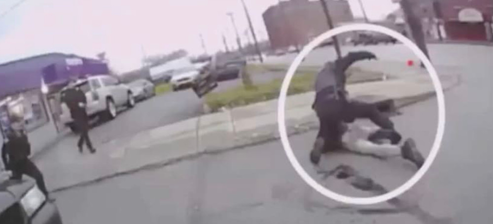 Video Shows Indicted Ohio Cops Whaling on Helpless Suspects