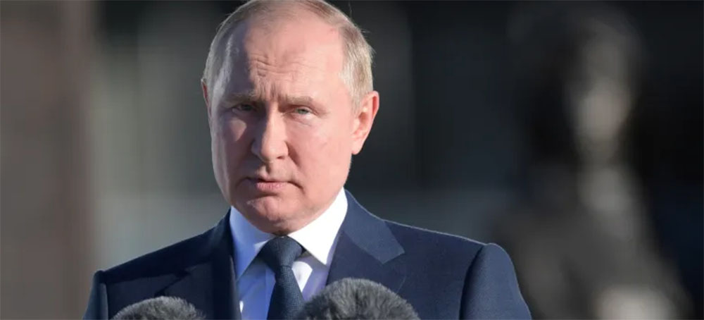 We Don't Have to Choose Between Nuclear Madmen