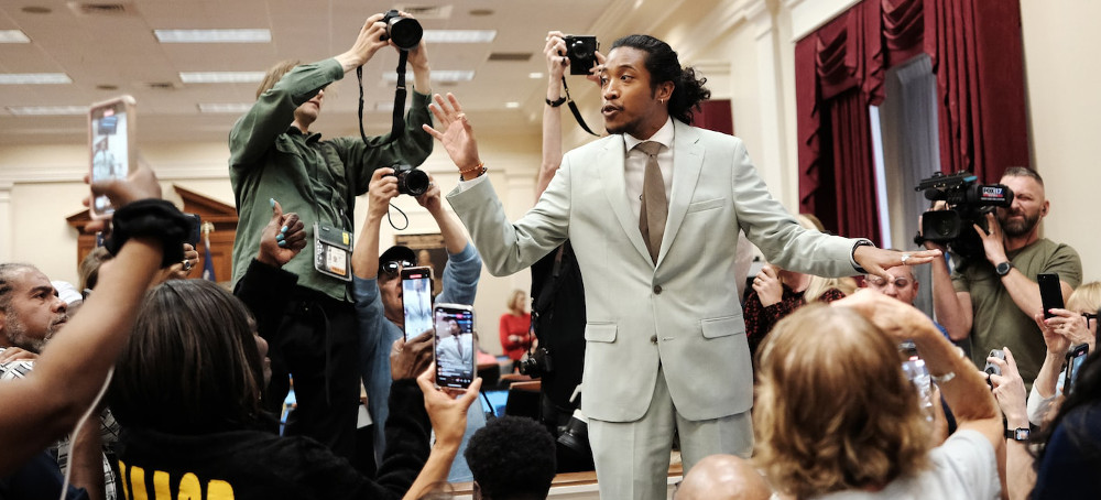 Tennessee Expulsions Prompt Senate Democrats to Call for DOJ Inquiry