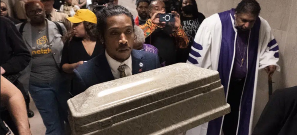 Rep. Jones Brings Infant-Sized Casket Into Tennessee Capitol
