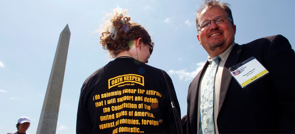 Oath Keepers Leader Stewart Rhodes Says He's a Political Prisoner. Republicans Are Listening.