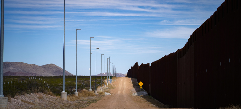 The Feds Have Thousands of Stadium Lights on the Border. Switching Them on Would Devastate Desert Ecosystems.