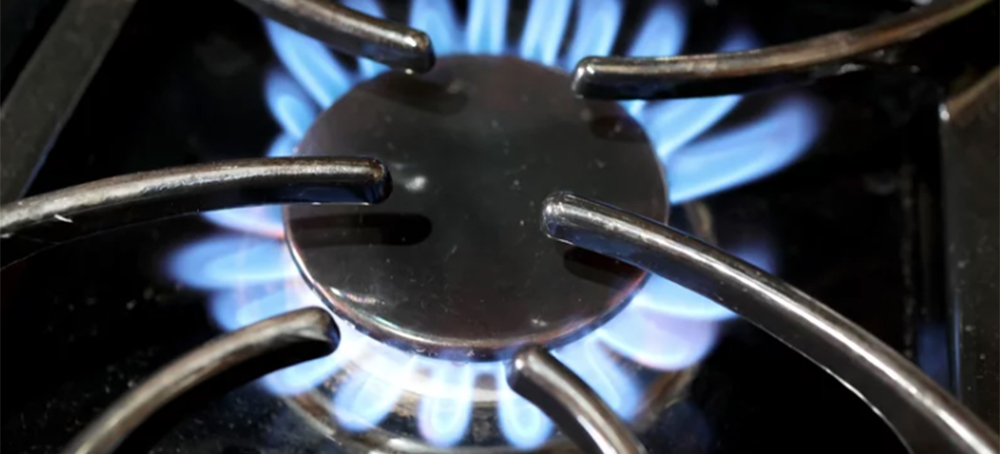 Gas Stoves Pollute Homes With Benzene, Which Is Linked to Cancer