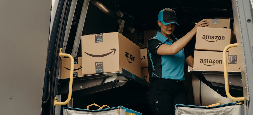 Amazon Delivery Drivers Share Experiences After Seeing Video of Driver Nearly Fainting