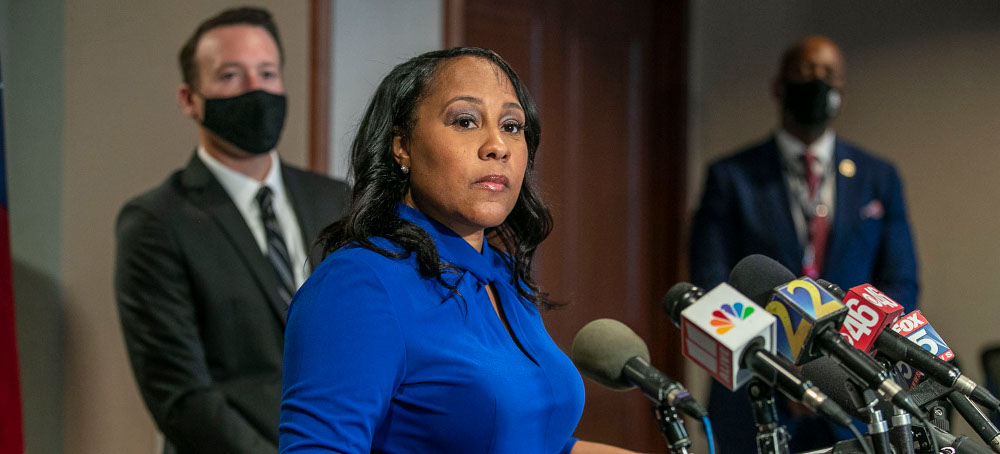 Fulton County Prosecutors Prepare Racketeering Charges in Trump Inquiry