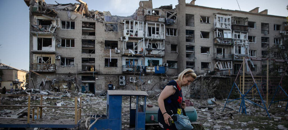 Emergency Workers Rushed to Scene of Russian Missile Attack. Then Another Missile Came.