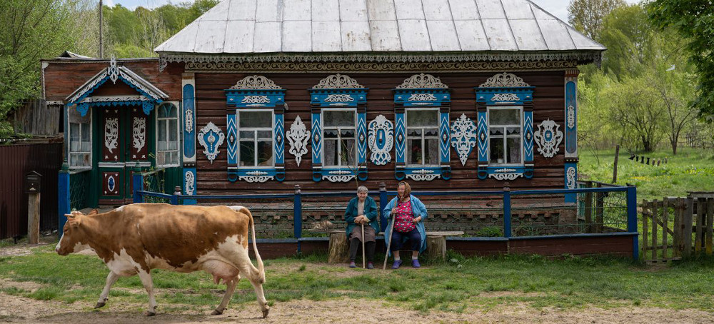 Two Sisters Capture the Beauty of Ukraine's Villages Before It's Gone