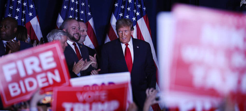 Judge Orders Trump Removed From Illinois Primary Ballots