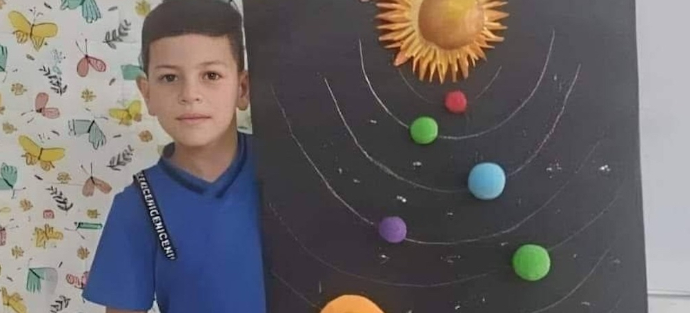 A Palestinian Boy Was Shot by Israeli Troops in Front of His Father, and Died in His Brother's Arms