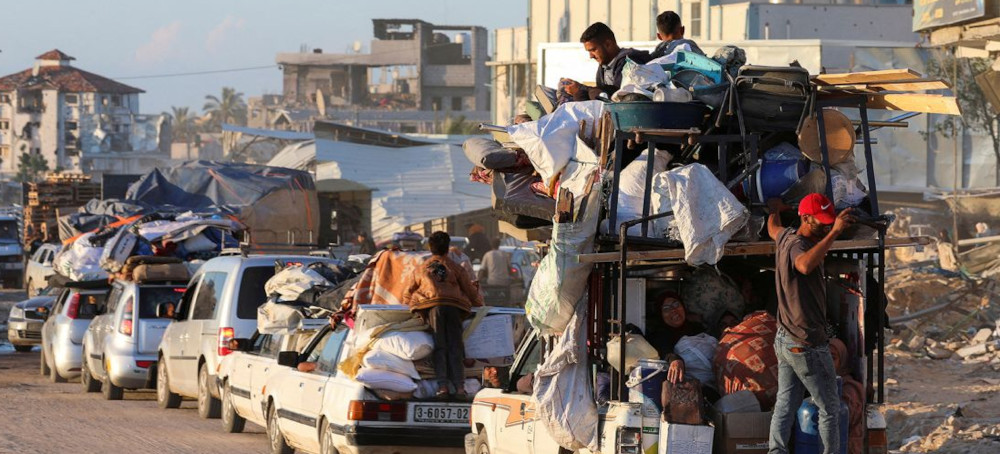 ‘I Am Leaving for the Unknown.’ Palestinians Fleeing Rafah Describe Their Fear and Despair