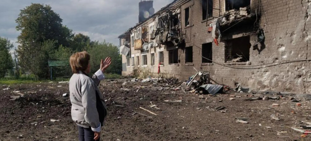 Russia's Glide Bombs Devastating Ukraine's Cities on the Cheap