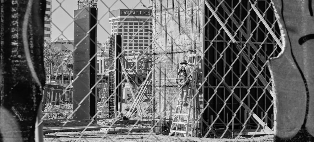 Note to Democrats: It’s Time to Take Up Your Hammers